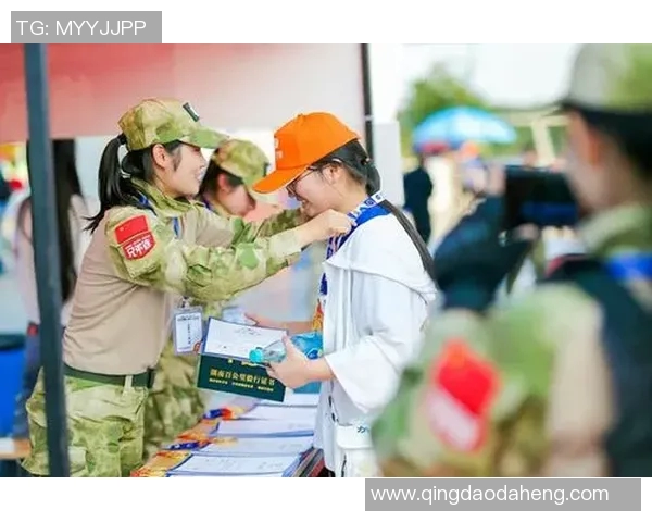 极限挑战与心灵探索：周芳的深度对话与运动人生之旅