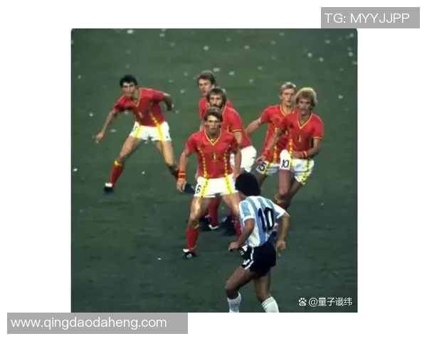 全球一百大足球明星排名揭晓谁将成为足坛传奇的巅峰之选